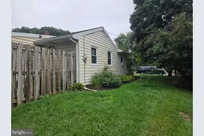 340 E Marion Street, Lititz, PA 17543 - Photo 3