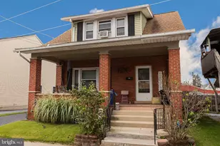 152 N Hanover St, Elizabethtown, PA 17022 - Photo 1
