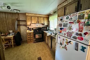 598 E Hazel Ave, Marietta, PA 17547 - Photo 7