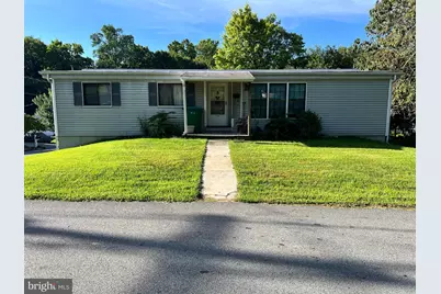 598 E Hazel Avenue, Marietta, PA 17547 - Photo 1