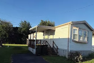 469 Brendon Dr, Leola, PA 17540 - Photo 1