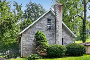 5124 Strasburg Rd, Kinzers, PA 17535 - Photo 7