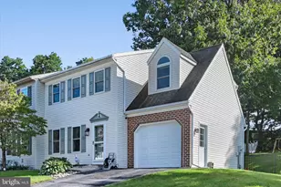 35 Park Ridge Dr, Elizabethtown, PA 17022 - Photo 5