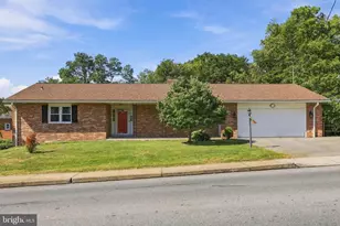 130 Martin Ave, Ephrata, PA 17522 - Photo 1