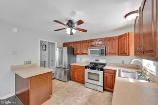 1915 Wilderness Rd, Lancaster, PA 17603 - Photo 9