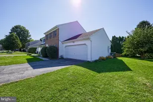 2 Brookview Dr, Lititz, PA 17543 - Photo 5