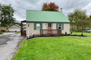 641 N Farmersville Rd, Ephrata, PA 17522 - Photo 3
