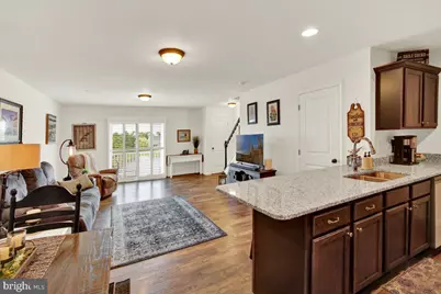 219 Lakeside Crossing, Mount Joy, PA 17552 - Photo 5