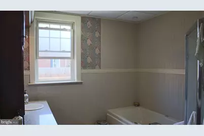 211 Broad Street, Landisville, PA 17538 - Photo 19