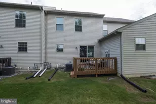 636 Cobblestone Ln, Lancaster, PA 17601 - Photo 17