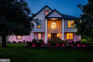 631 W Orange St, Lititz, PA 17543 - Photo 1