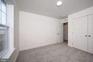 2437 Spring Water Cir, Lancaster, PA 17601 - Photo 7