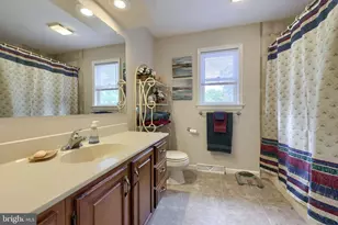 24 Countryside Ln, Lititz, PA 17543 - Photo 43