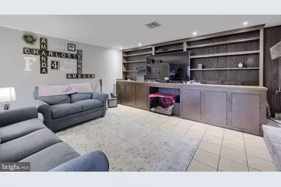 303 Broad Street, Akron, PA 17501 - Photo 27