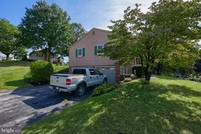 303 Broad Street, Akron, PA 17501 - Photo 37