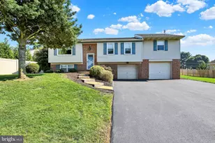 1031 Stellar Dr, Mount Joy, PA 17552 - Photo 1