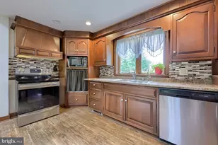 304 Hilldale Rd, Pequea, PA 17565 - Photo 3