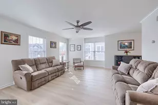 710 Keller Dr, Lititz, PA 17543 - Photo 13