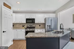 405 Cobblestone Ln, Lancaster, PA 17601 - Photo 9