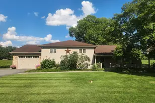 326 Pinkerton Rd, Mount Joy, PA 17552 - Photo 17
