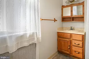 1760 Temple Ave, Lancaster, PA 17603 - Photo 15