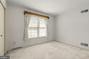 504 Spring Hollow Dr, New Holland, PA 17557 - Photo 13