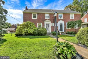 912 Pleasure Rd, Lancaster, PA 17601 - Photo 1
