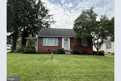 248 E Main Street, Leola, PA 17540 - Photo 1