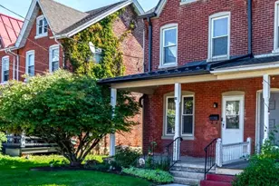 328 E Jackson St, New Holland, PA 17557 - Photo 1