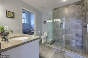 317 N Mulberry St, Lancaster, PA 17603 - Photo 17