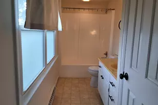 3422B W Newport Rd, Ronks, PA 17572 - Photo 9