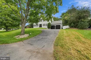 39 Brookwood Dr, Lititz, PA 17543 - Photo 5