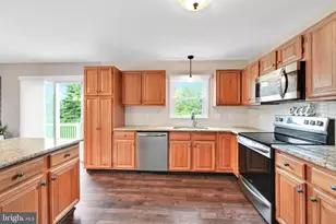 113 Laurie Ln, Lititz, PA 17543 - Photo 11