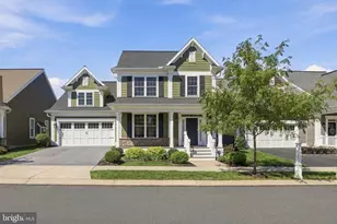321 Freedom Dr, Ephrata, PA 17522 - Photo 1