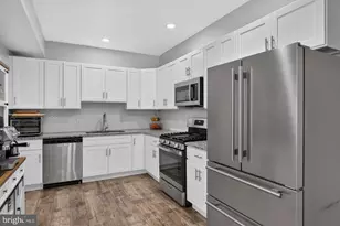 235 Green St, Lancaster, PA 17602 - Photo 9