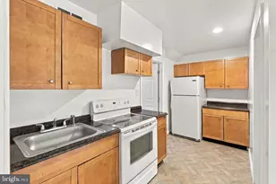 332 Dickens Dr, Lancaster, PA 17603 - Photo 7