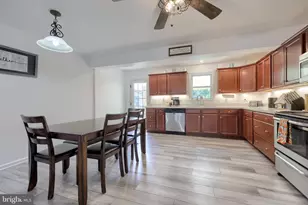 422 N 9th St, Denver, PA 17517 - Photo 13