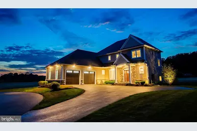 425 E Delp Road, Lancaster, PA 17601 - Photo 1