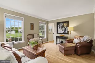378 Squire Ln, Lititz, PA 17543 - Photo 7