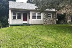 122 Elizabeth St, Millersville, PA 17551 - Photo 1