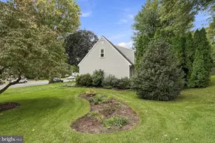 1701 St Phillips Dr, Lancaster, PA 17603 - Photo 35