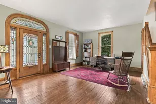 422 N Hanover St, Elizabethtown, PA 17022 - Photo 9