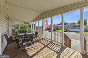 143 Tulip Cir, Ephrata, PA 17522 - Photo 3