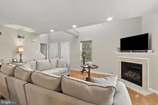 1813 Windsong Ln, Lancaster, PA 17602 - Photo 5