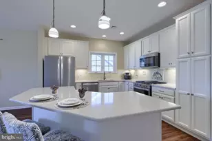 576 Allegiance Dr, Lititz, PA 17543 - Photo 5