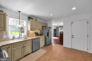 690 W Church Rd, Ephrata, PA 17522 - Photo 15