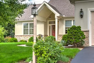 125 Broadstone St, Lancaster, PA 17603 - Photo 3