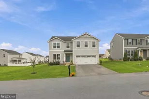 104 Pommel Ln, Marietta, PA 17547 - Photo 3