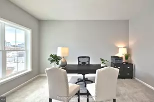 19 E Kestrel Dr, Denver, PA 17517 - Photo 17