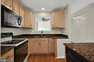 125 Treetops Dr, Lancaster, PA 17601 - Photo 9